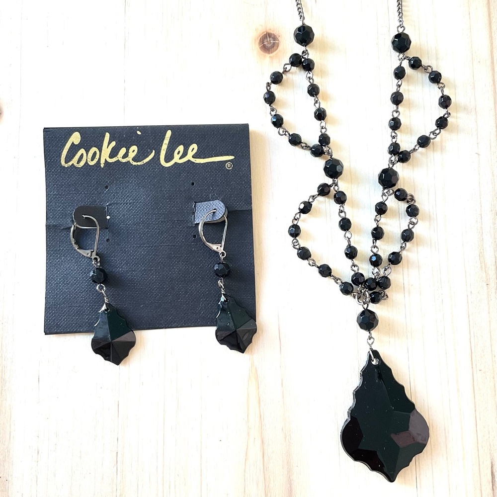 Cookie Lee black beaded crystal pendant necklace crystal dangle earrings set